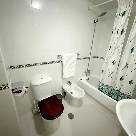 Apartment Oeste Parking-wifi-piscina