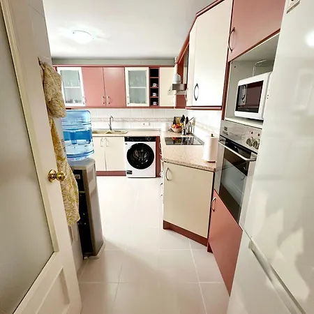 Oeste Parking-wifi-piscina * Malaga