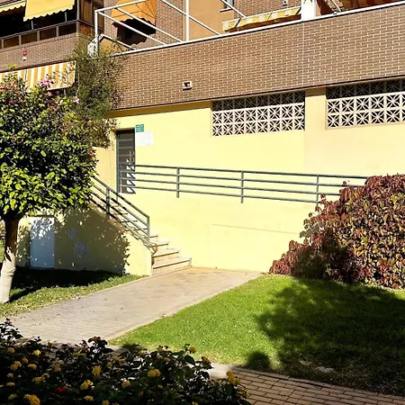 Apartment Oeste Parking-wifi-piscina *