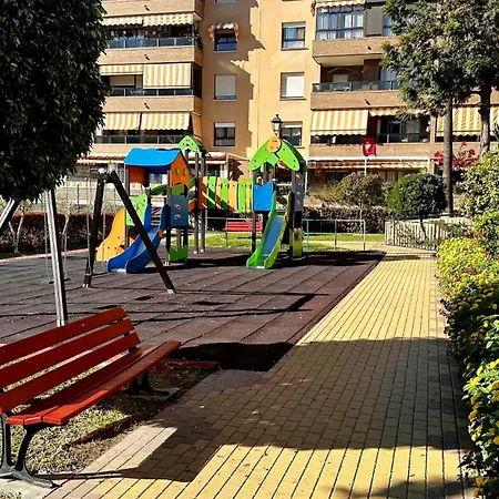 Apartment Oeste Parking-wifi-piscina *