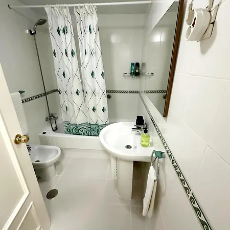 Oeste Parking-wifi-piscina Apartamento Málaga