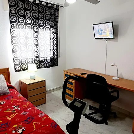 Capital - Zona Oeste: Parking-wifi-piscina Málaga